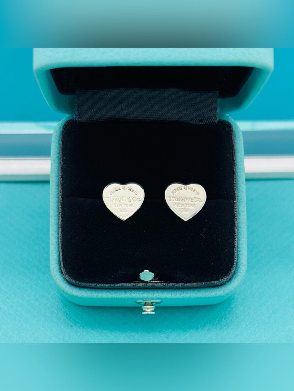 Tiffany & Co. RTT Mini Heart Tag Earrings VGUC